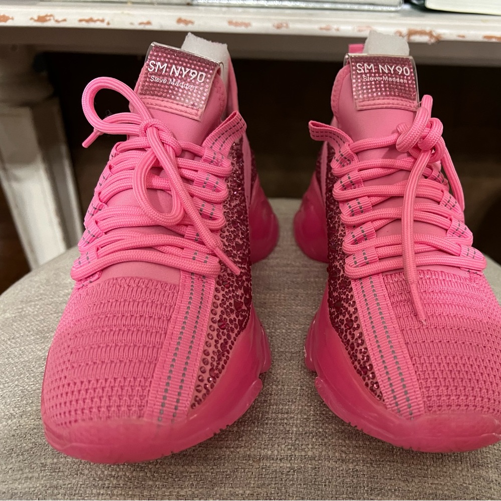 Hot pink fashion sneaker from Steve Madden